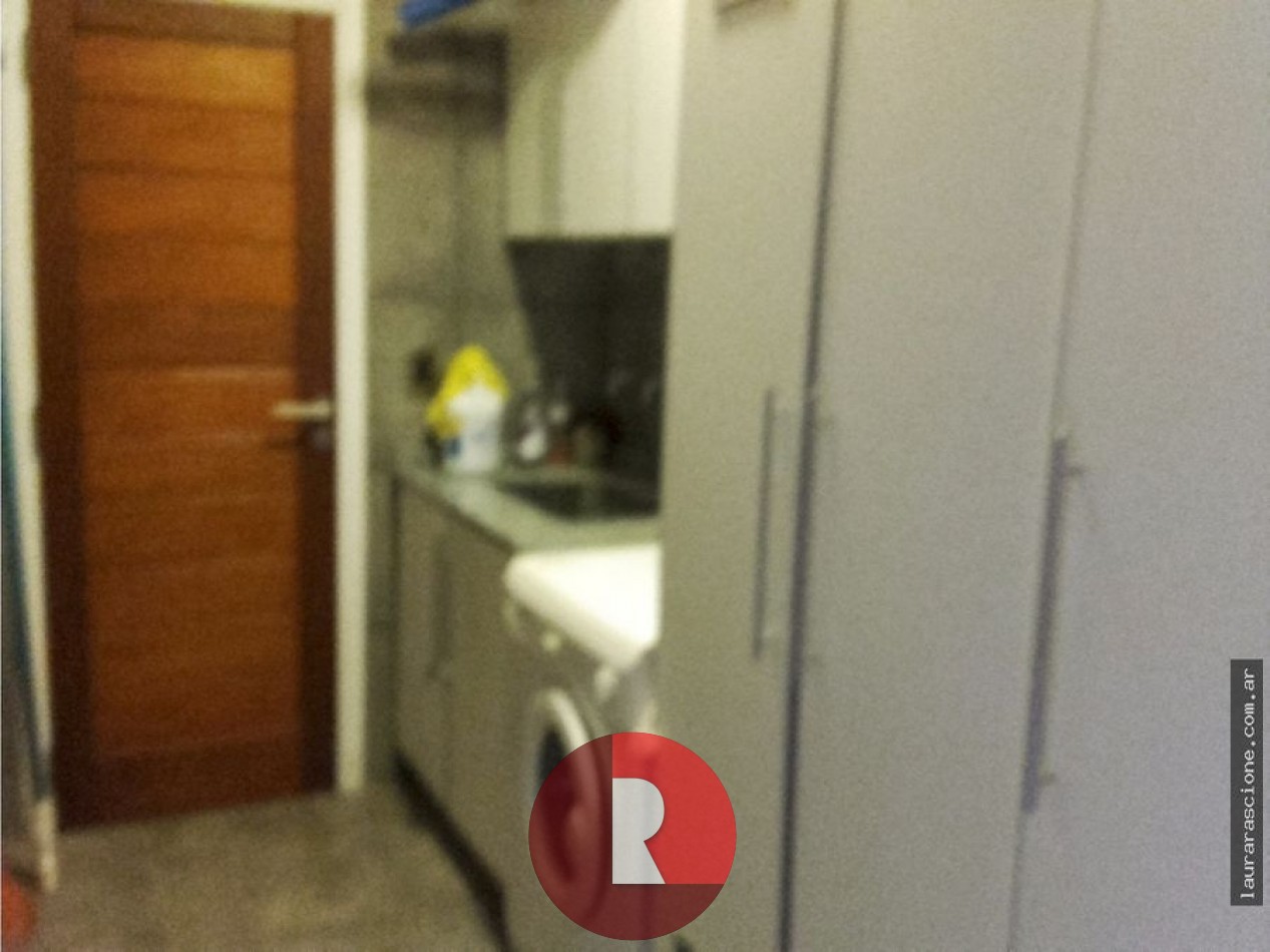 CASA EN PINAMAR NORTE  con piscina