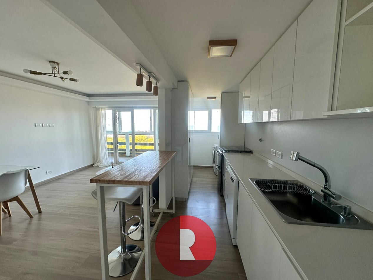 DEPARTAMENTO 3 AMB PINAMAR CON VISTA PLENA AL MAR (C)