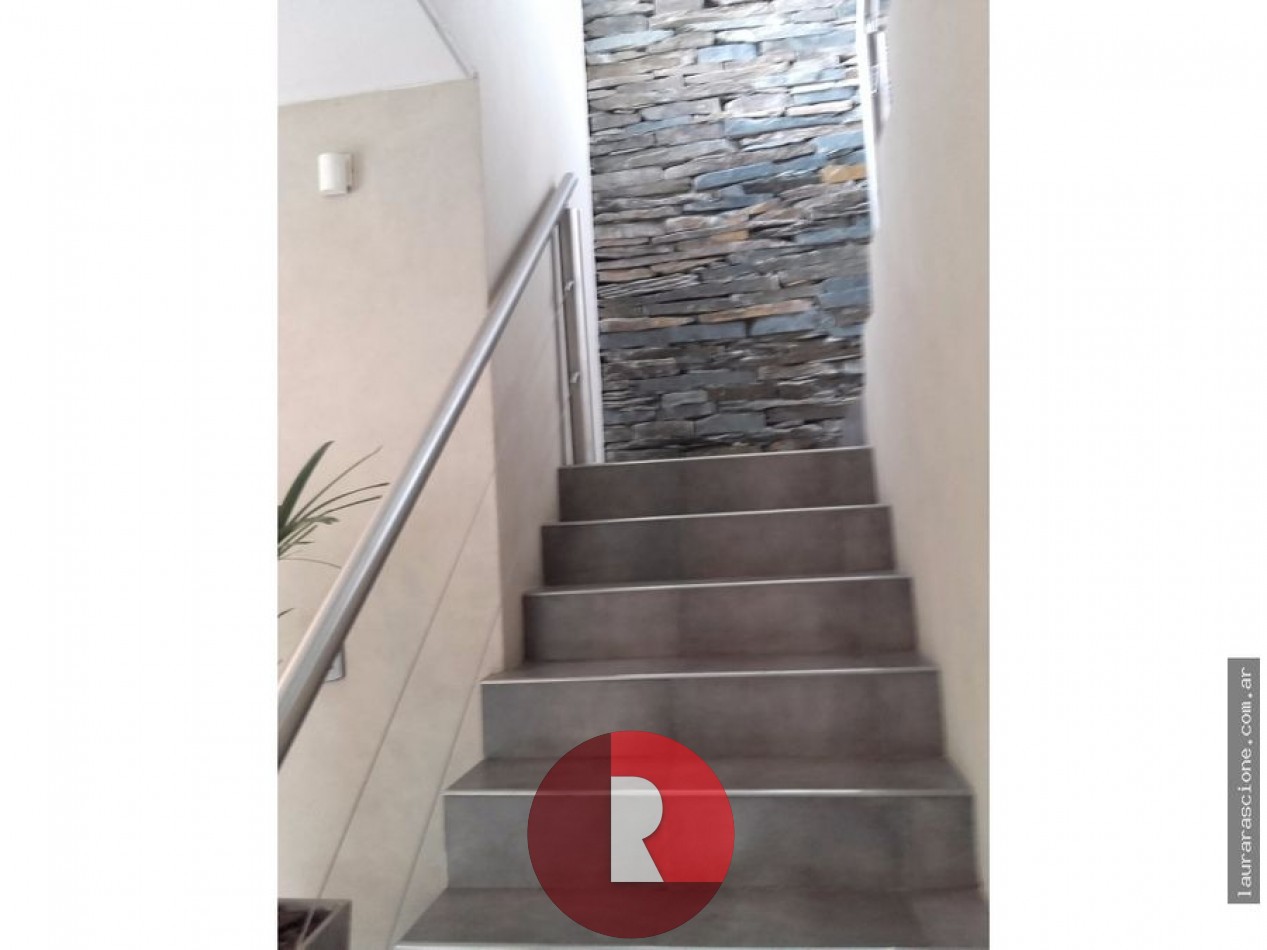CASA EN PINAMAR NORTE  con piscina