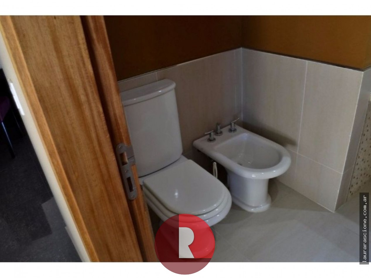 VENTA CASA EN PINAMAR