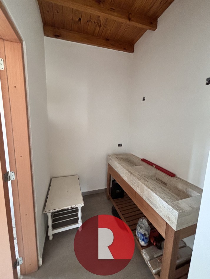 CASA ALAMOS II - DE LA DERIVA - PINAMAR