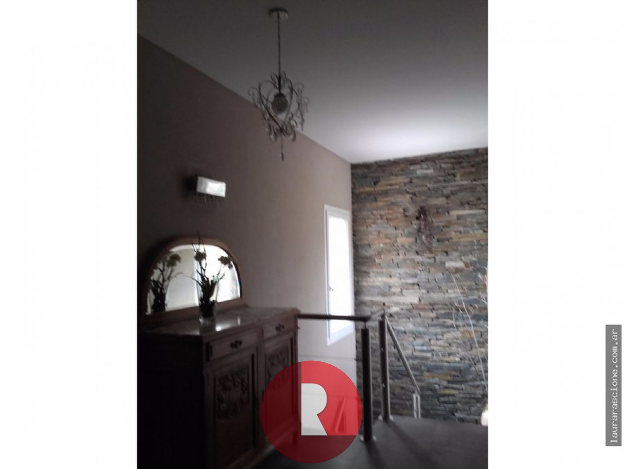 CASA EN PINAMAR NORTE  con piscina
