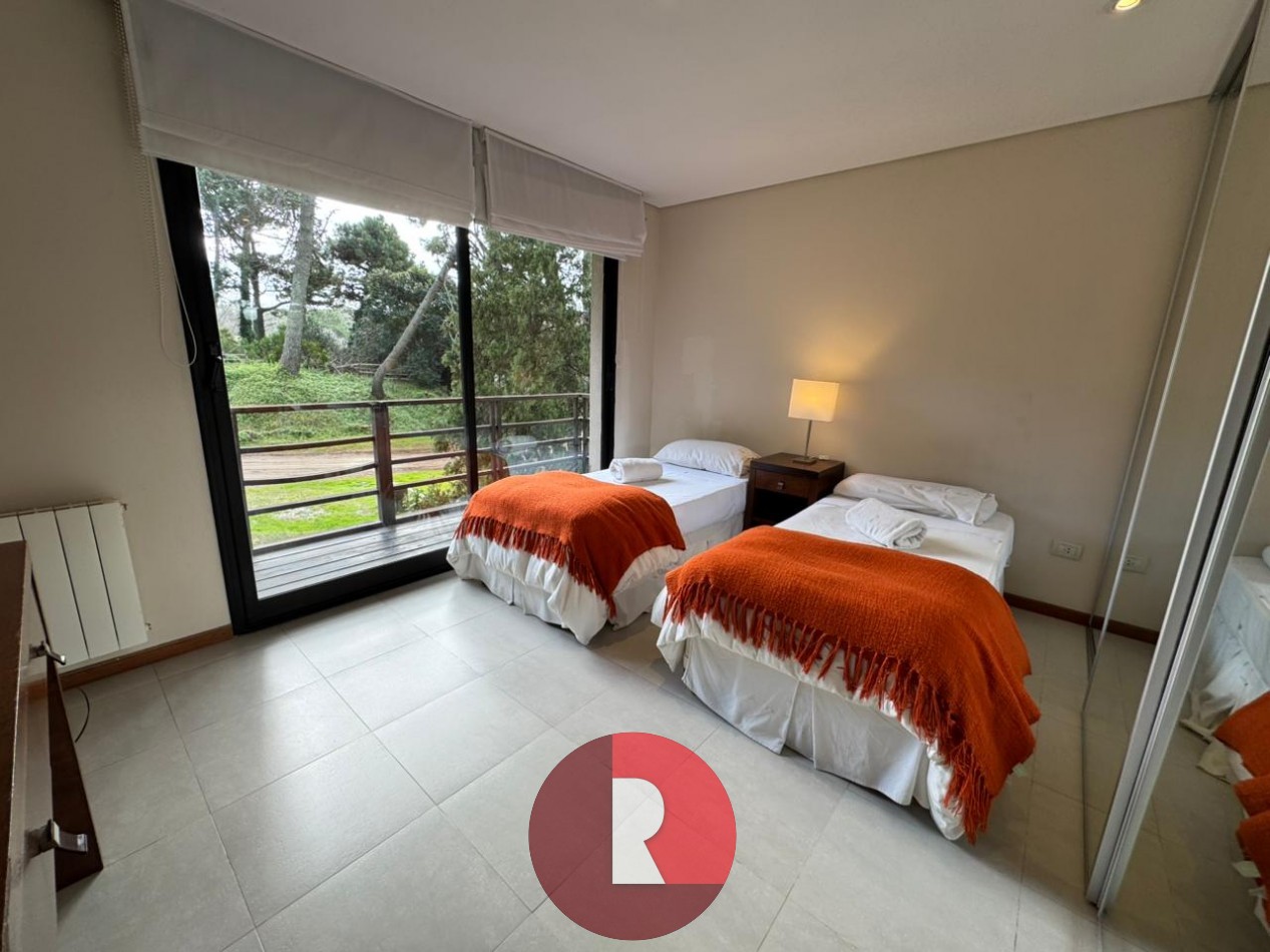 DEPARTAMENTO 3 AMB EN PIEDRAS BLANCAS CARILO 1C