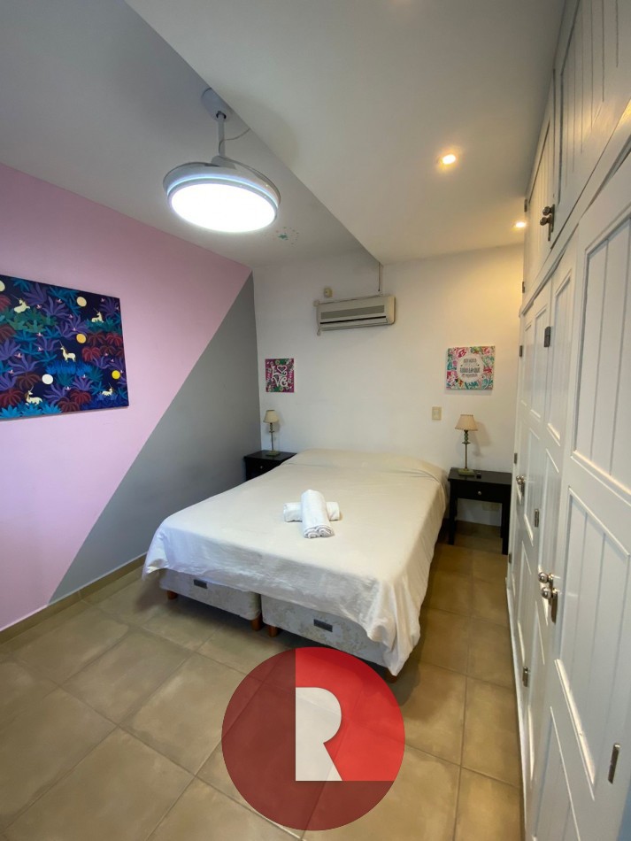 CASA CON PISCINA EN CARILO