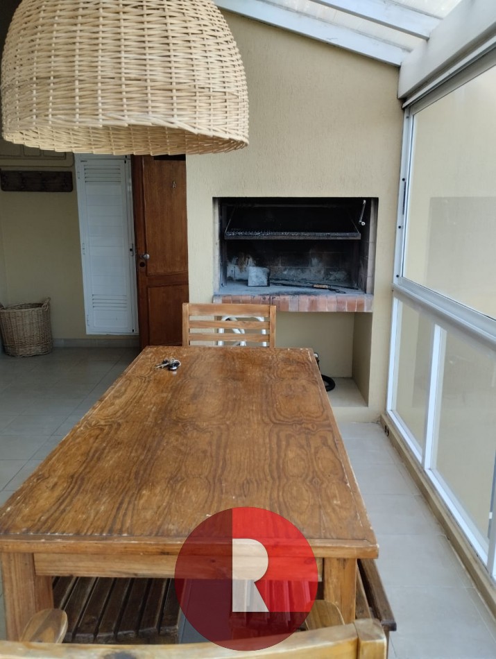 Departamento duplex en Carilo - Vista franca al Mar (c)