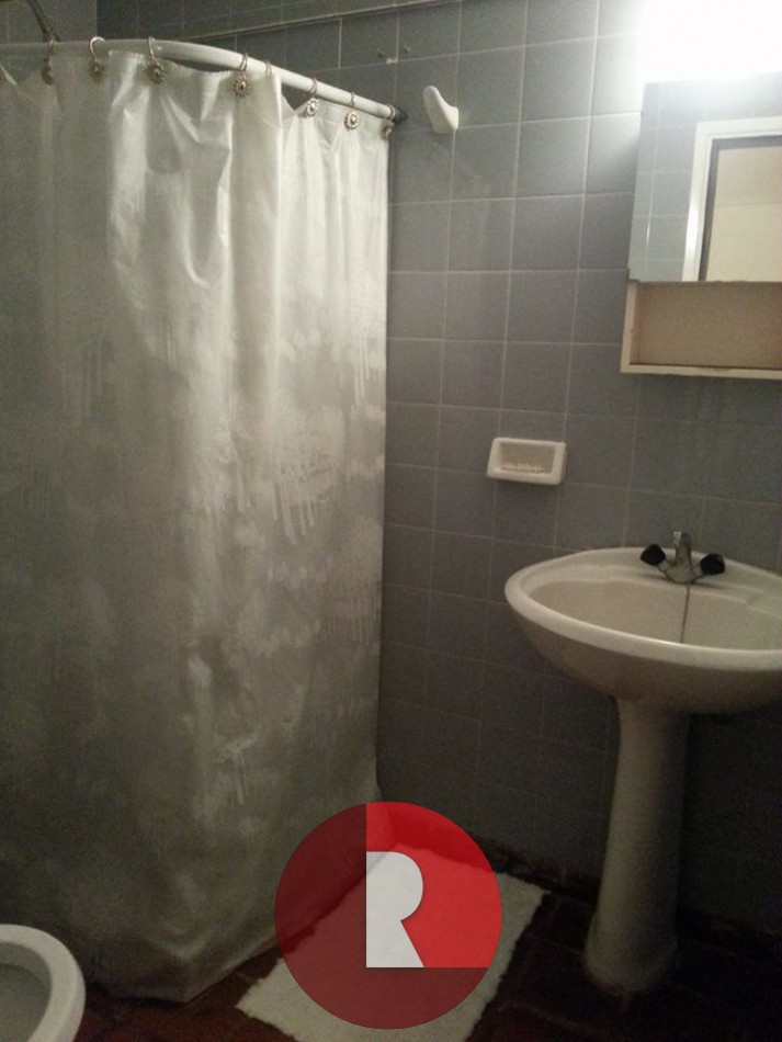 Departamento con cochera y dependencia de Servicio en Pinamar