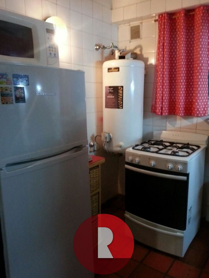 Departamento con cochera y dependencia de Servicio en Pinamar