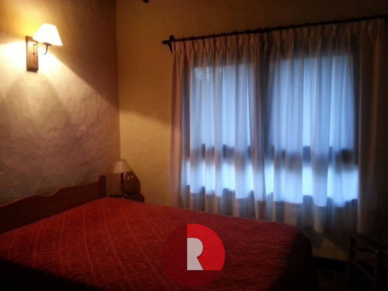 Departamento con cochera y dependencia de Servicio en Pinamar