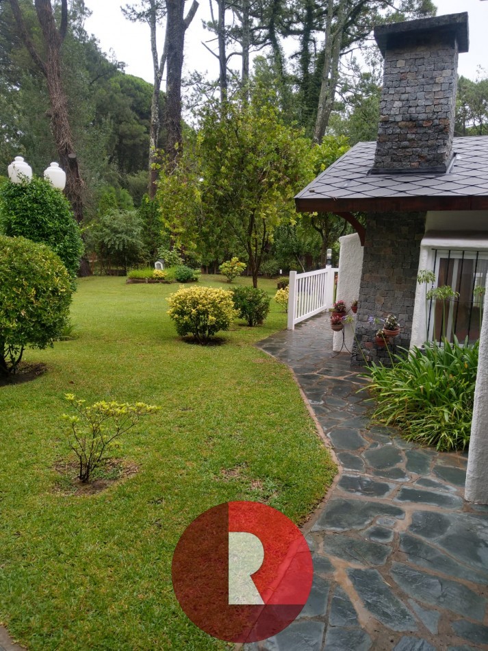 CASA DE UNA PLANTA EN CARILO