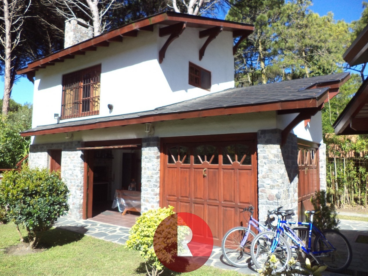 CASA DE UNA PLANTA EN CARILO