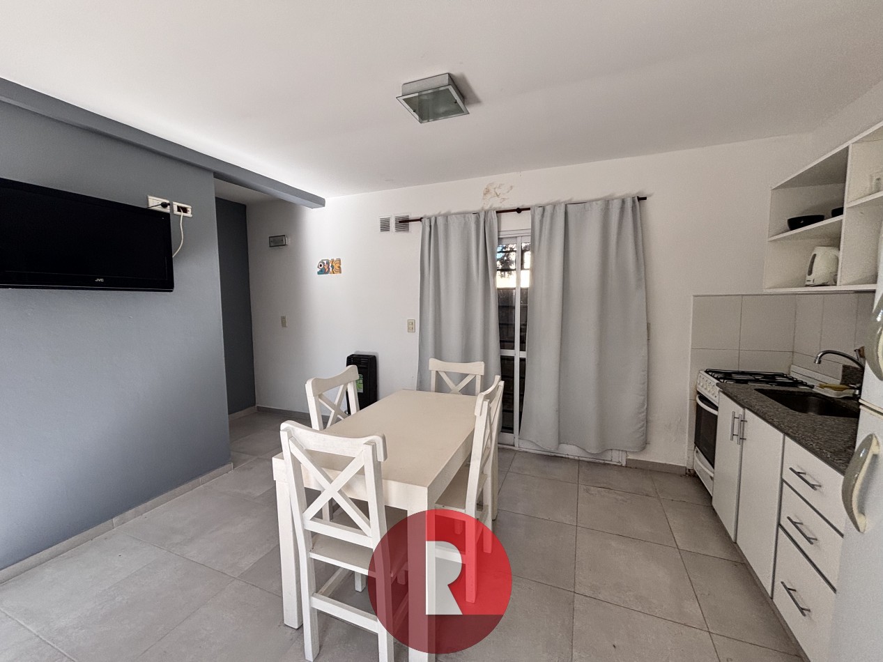DEPARTAMENTO 2AMB EN MAR DE OSTENDE UNA CUADRA AL MAR