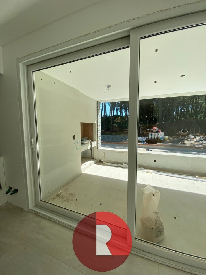 Unidad a estrenar 2 ambientes (1C) en GROVE PINAMAR NORTE