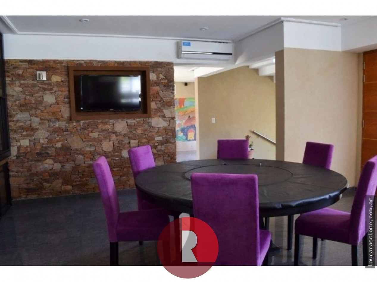 VENTA CASA EN PINAMAR
