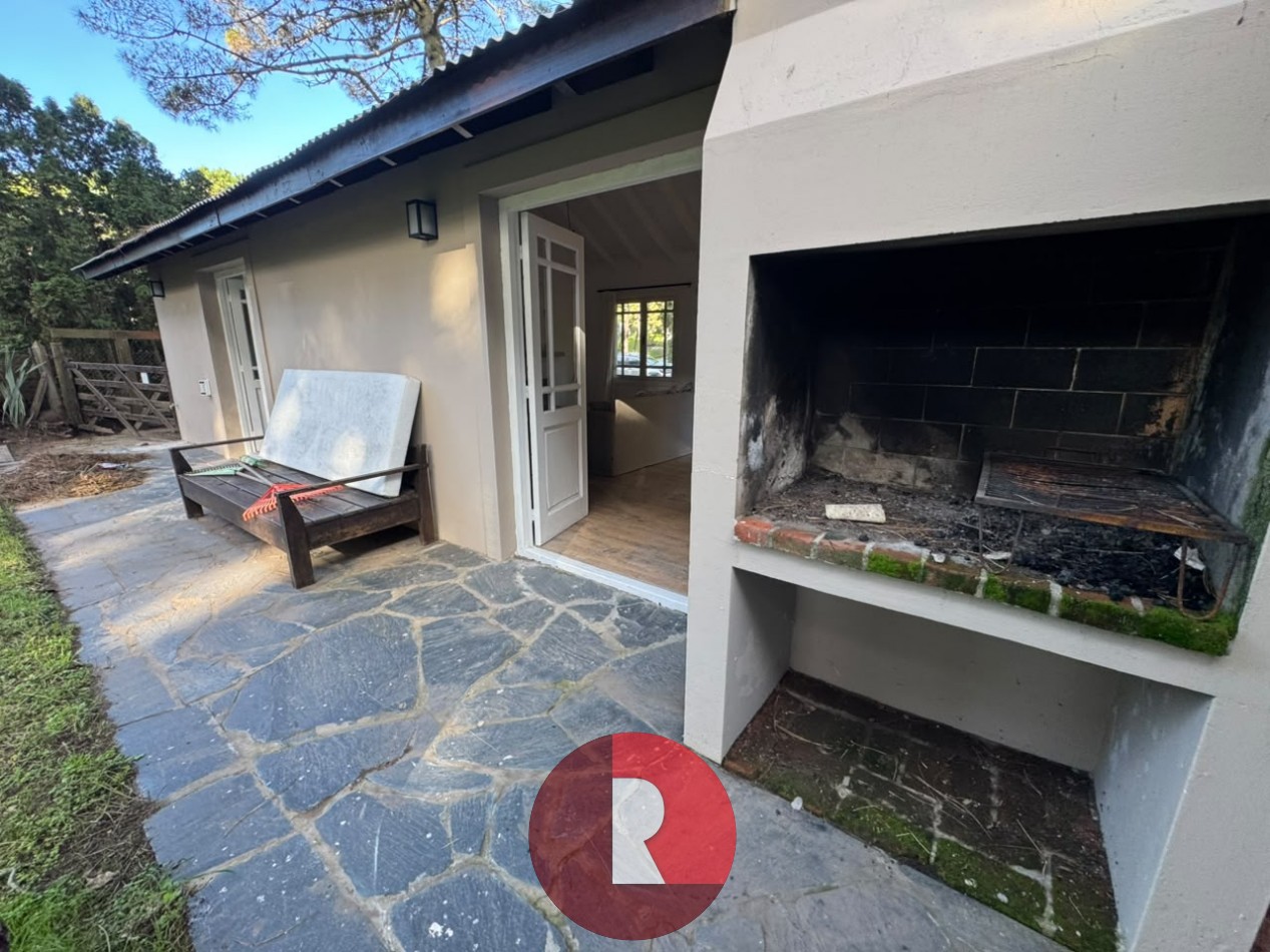 CASA 4 AMBIENTES PINAMAR NORTE
