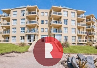 Departamento duplex en Carilo - Vista franca al Mar (c)