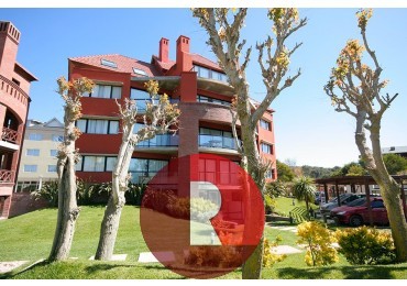 DEPARTAMENTO 3 AMBIENTES EN CARILO (C)