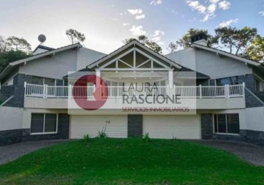 Casa en Venta en Carilo